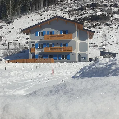 Ciamorc Relax & Sport Appartament For Max 2 Adults 1 Child 1 Infant Διαμέρισμα Canazei