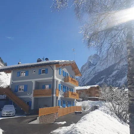 Ciamorc Relax & Sport Appartament For Max 2 Adults 1 Child 1 Infant * Canazei