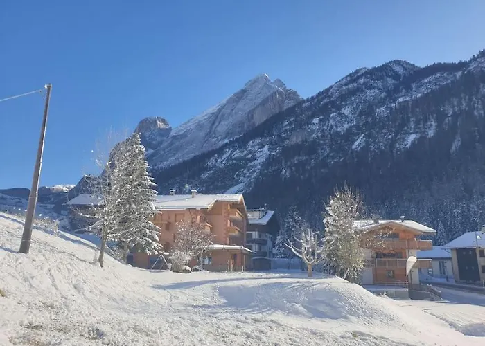 Lejlighed Ciamorc Relax & Sport Appartament For Max 2 Adults 1 Child 1 Infant Canazei