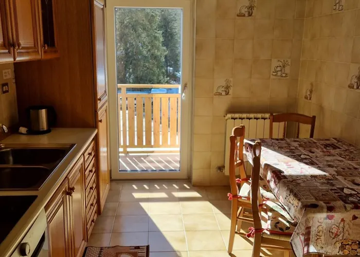 Ciamorc Relax & Sport Appartament For Max 2 Adults 1 Child 1 Infant קאנזיי